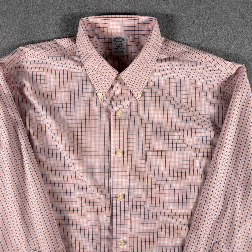Brooks Brothers Dress Shirt Mens 17.5 33 Pink Check Regent Non Iron Supima